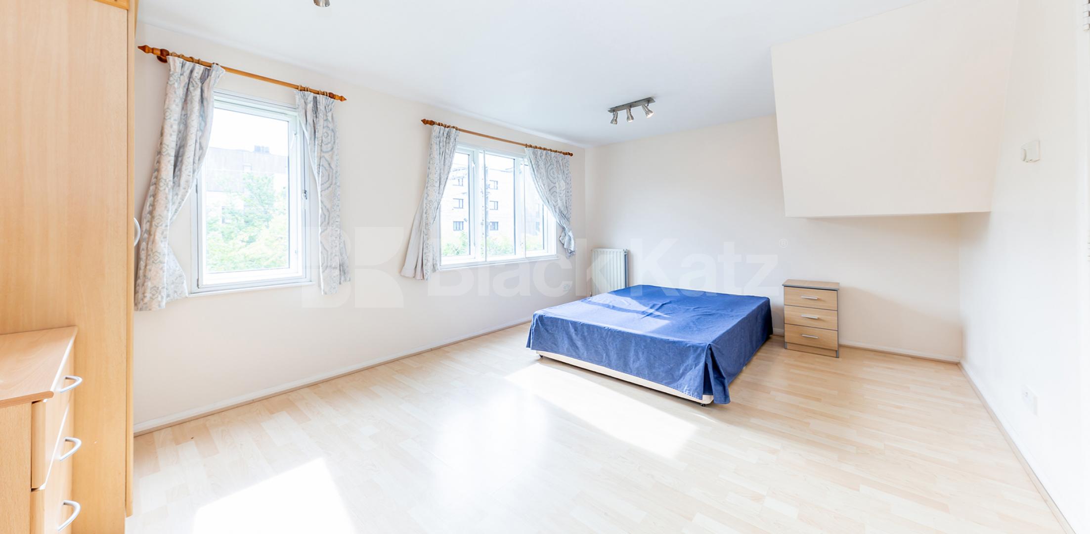 			UNDER OFFER!, 4 Bedroom, 1 bath, 1 reception House			 Bunning Way, CALEDONIAN ROAD - KINGS CROSS